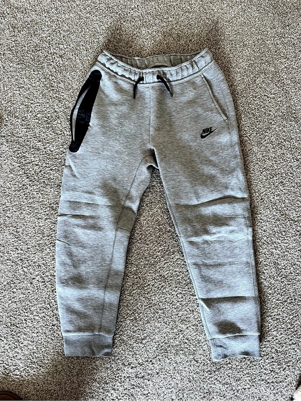 Nike Tech Fleece Jogger Gray Sweatpants